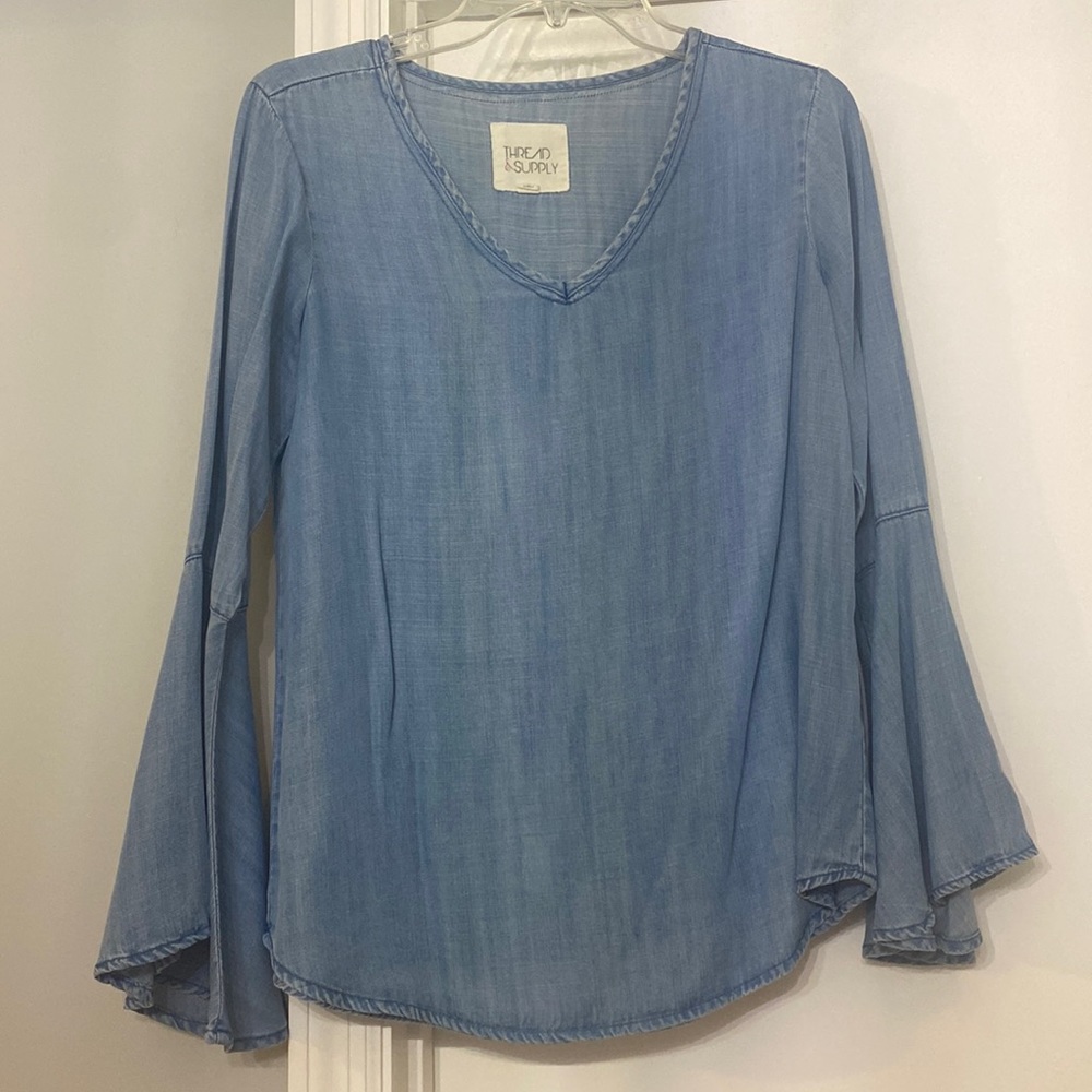 Chambray BellSleeve shirt